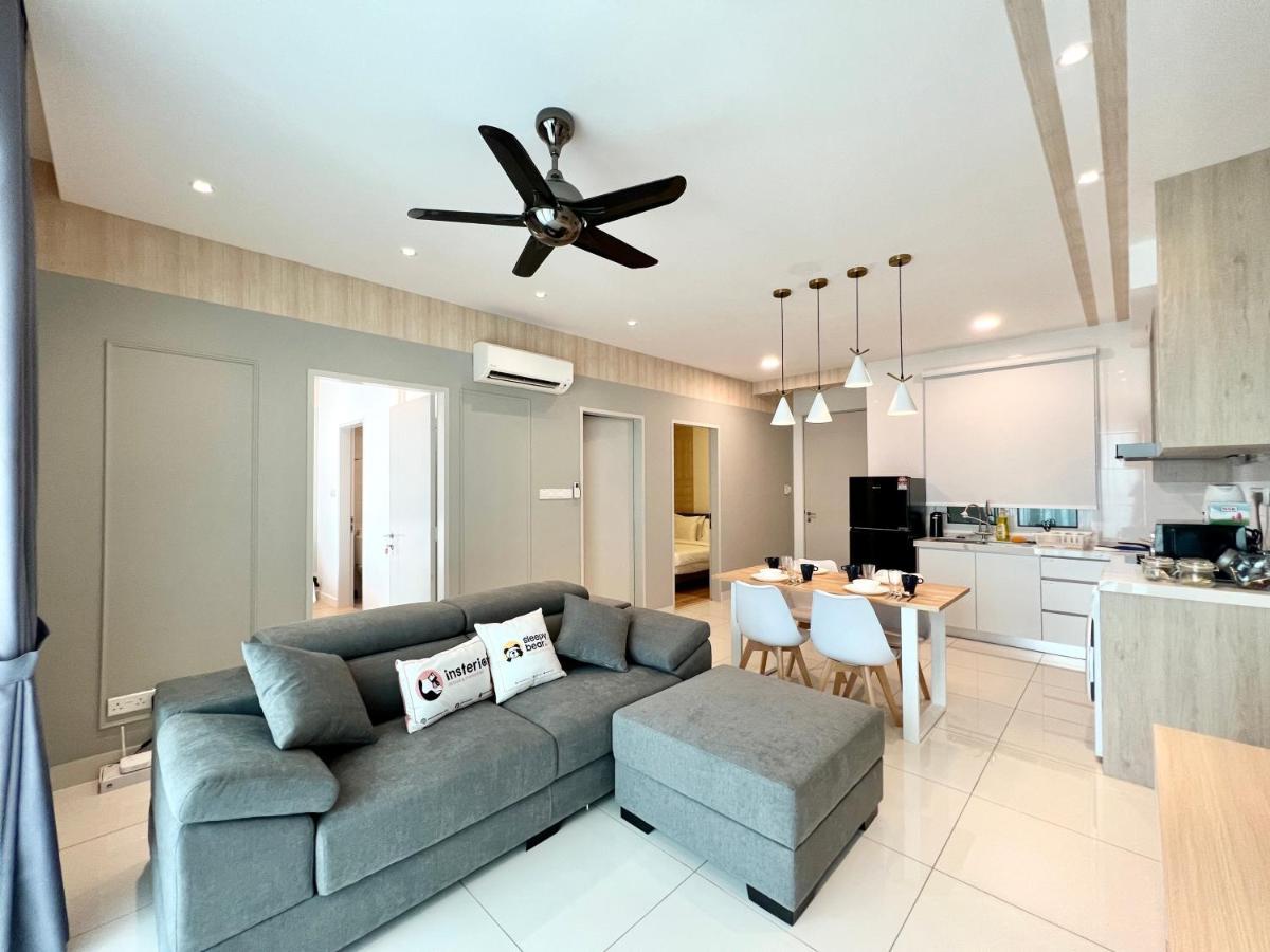 Court 28 Kl 2 Bedroom By Sleepy Bear *